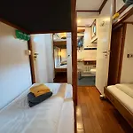 Hotelboot Zwaan Hotel Ámsterdam