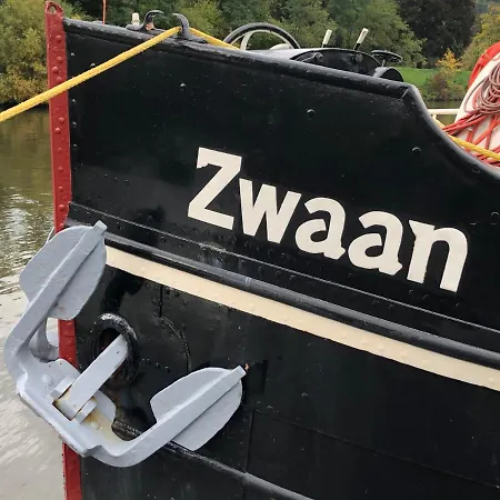 Отель Hotelboot Zwaan Амстердам