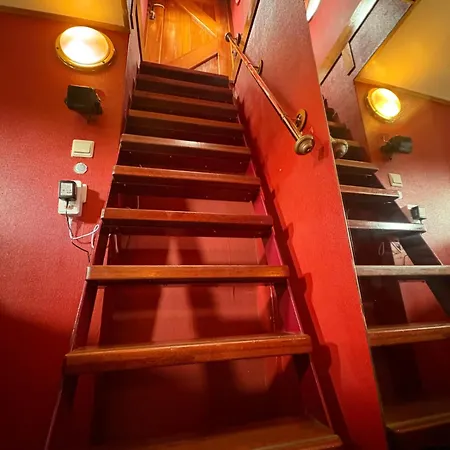 Hotell Hotelboot Zwaan *