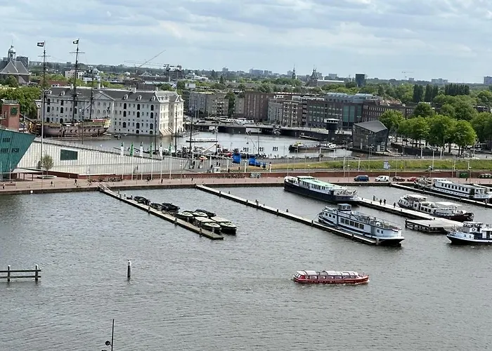 Hotell Hotelboot Zwaan *