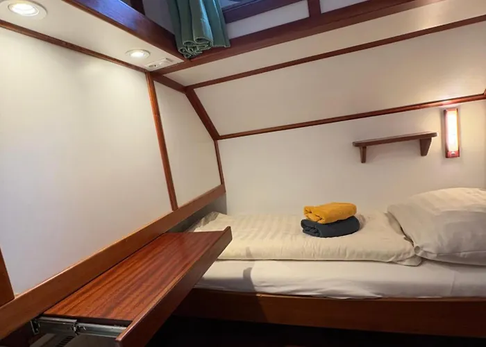 Hotell Hotelboot Zwaan Amsterdam