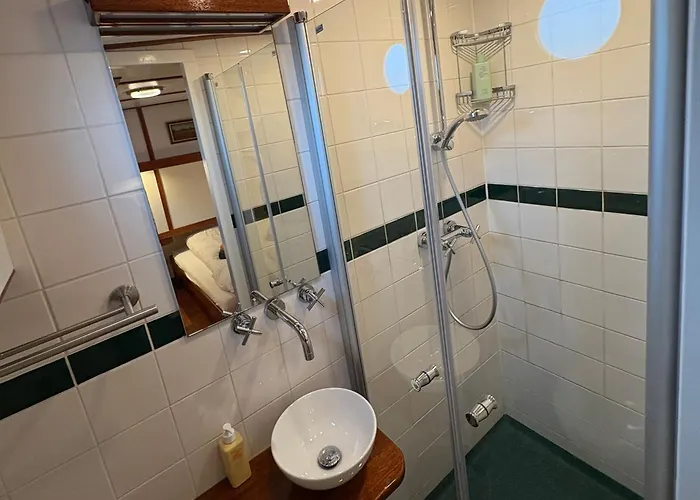 Hotelboot Zwaan Hotell