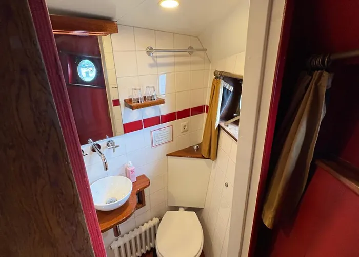 Hotelboot Zwaan Hotell