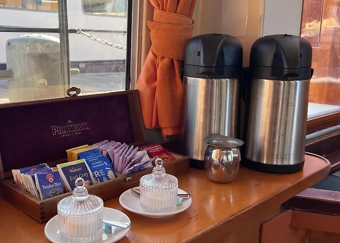 Hotelboot Zwaan Amsterdam