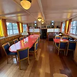Hotelboot Zwaan Hotel *