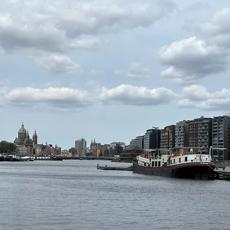 Hotel Hotelboot Zwaan
