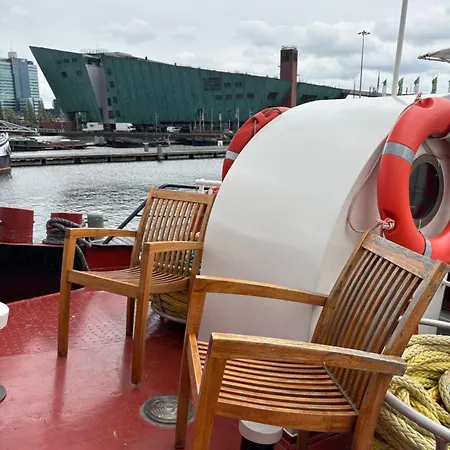 Hotelboot Zwaan Amsterdam